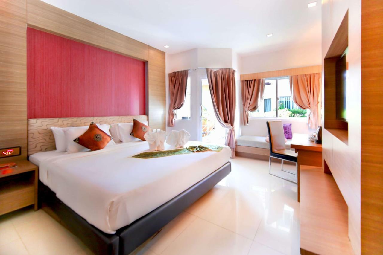 Andatel Grande Patong Phuket Exterior photo