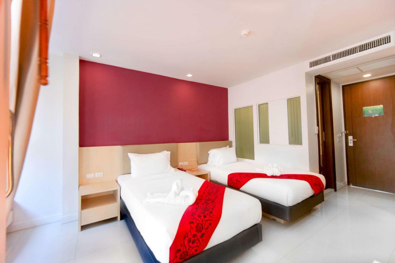 Andatel Grande Patong Phuket Exterior photo